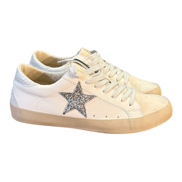 ShuShop Shoes - ShuShop Pamela sneakers Women’s Size 9.5
